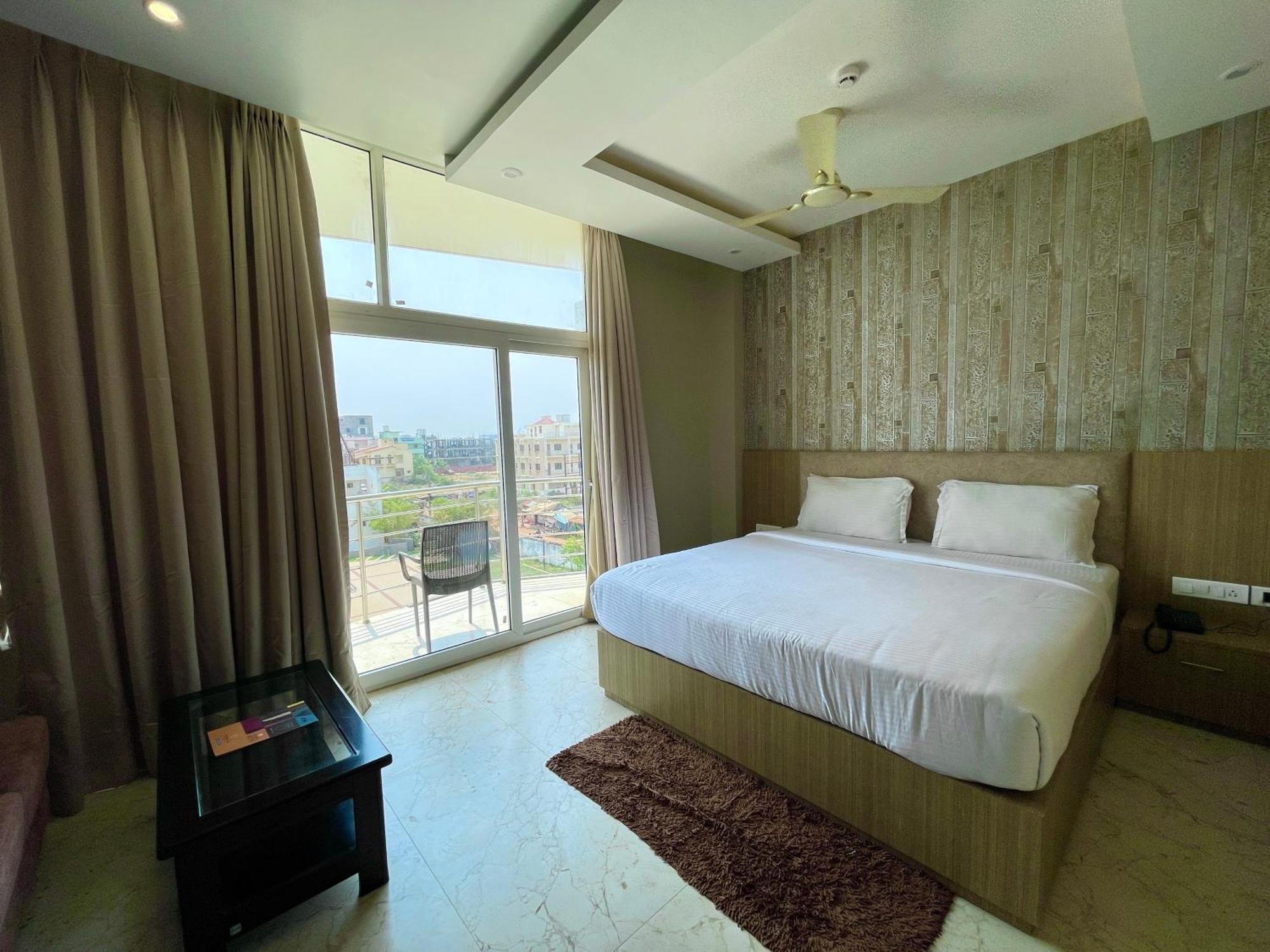 Hotel Tbs In Puri Exterior foto